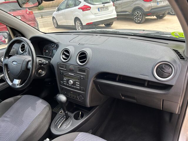 FORD FUSION TREND 1.6 AUTO SPANISH LHD IN SPAIN 105000 MILES SUPERB 2007
